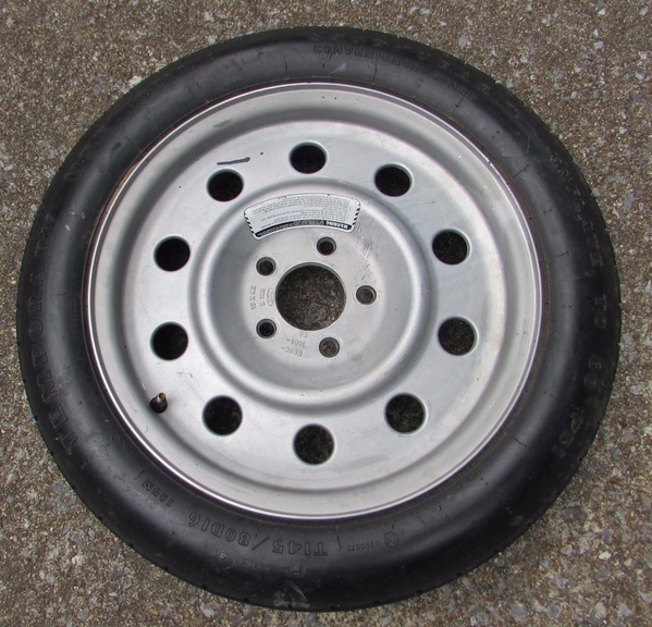 Ford-spare-rim