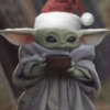 baby-yoda-Santa