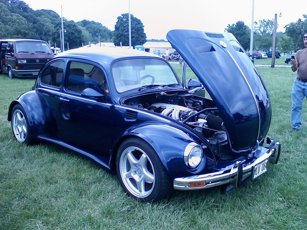 v8 vw front side